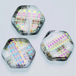 Glaspärlor målade 17 mm - tydligt nät 5 st. triangulära